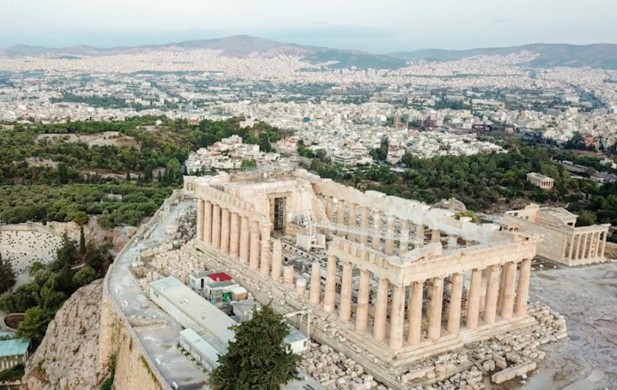 Journey to Athens: live report. Sunny Athens