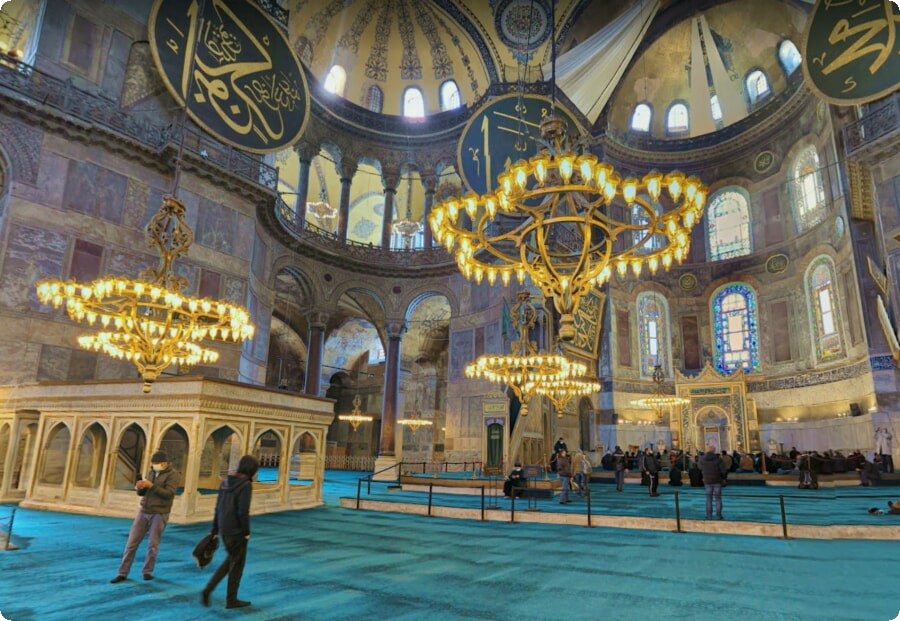 Istanbul Travel Tips For First Timers